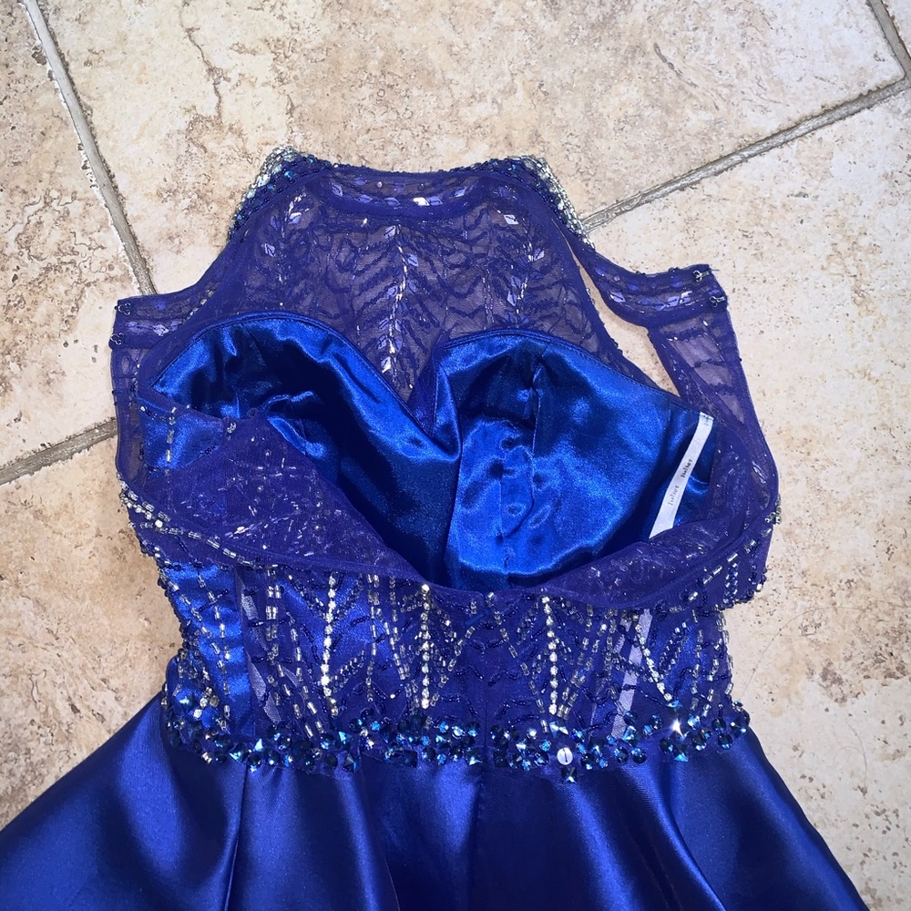 Blue Prom Dress 👗💙 - Picture 6 of 11